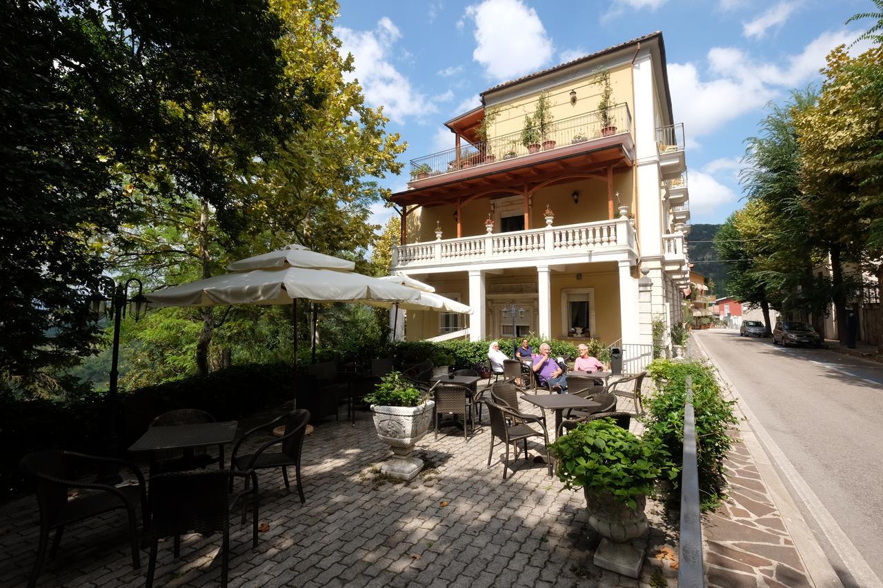 Hotel Mazzocca การามานิโก แตร์เม ภายนอก รูปภาพ