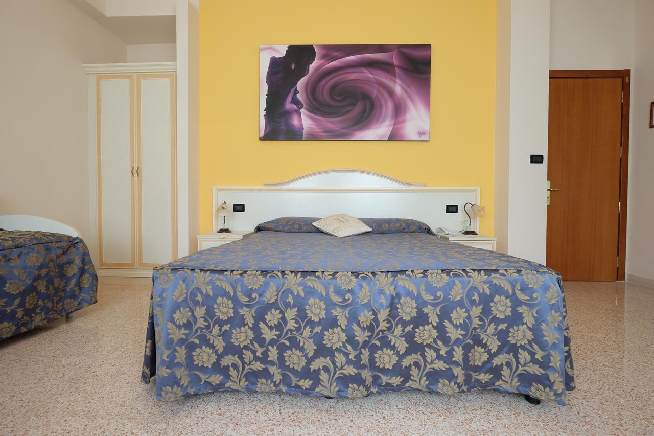Hotel Mazzocca การามานิโก แตร์เม ภายนอก รูปภาพ